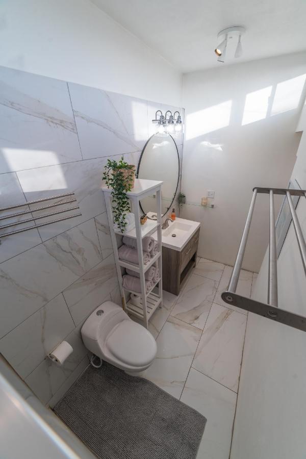 Casa Maria - Beachfront Cottage On The Sand Ensenada Bagian luar foto